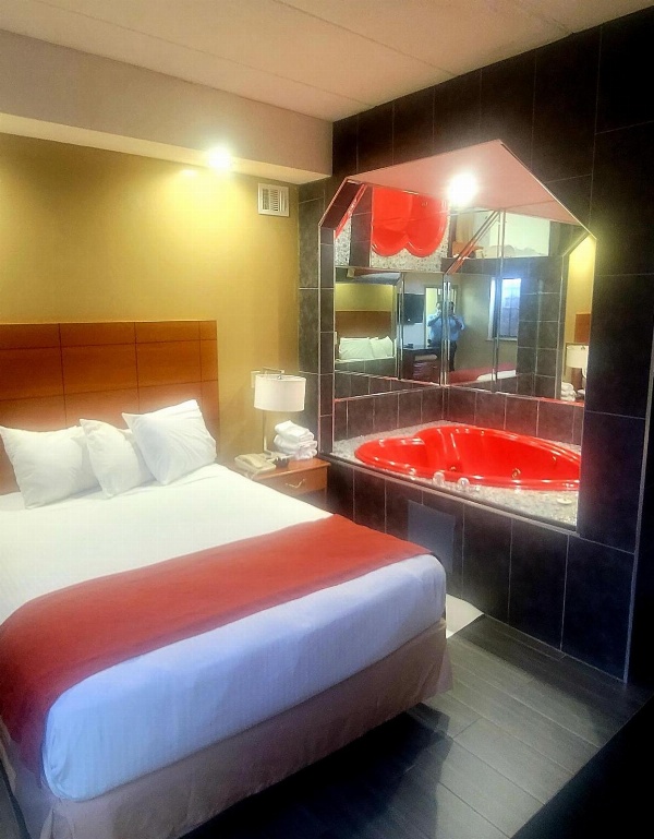 Jets Motor Inn image 12