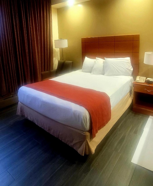 Jets Motor Inn image 13