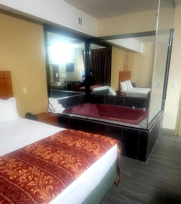 Jets Motor Inn image 14